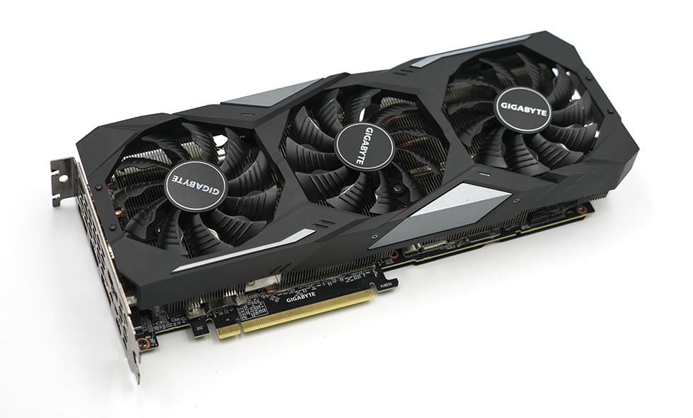 鲁大师跑分接近70万技嘉套装z390rtx2080ti装机记