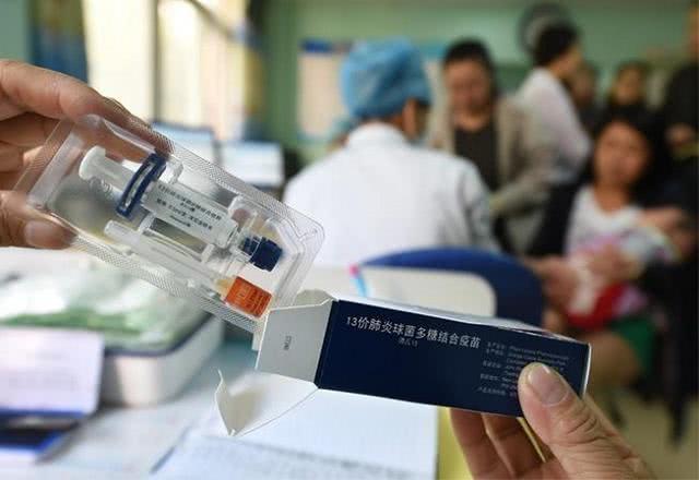                    自费疫苗该不该给孩子打？4种疫苗，再贵也要给孩子打