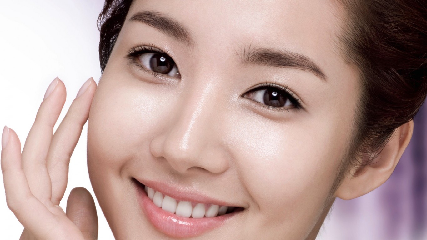 怎么收缩毛孔最简单实用的方法 d47829bbba0b409392f1955b23d6c8b4.jpeg