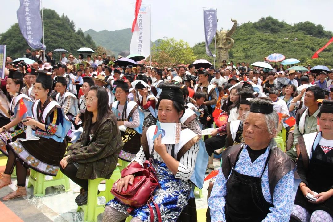 乡村振兴六寨欢腾兴隆乡以多姿多彩民族活动庆祝端阳到来