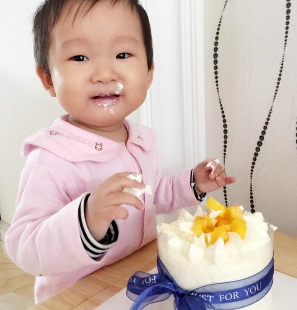                     孩子睡前喝杯牛奶，对睡眠好？医生：这些食物睡前别吃，伤胃