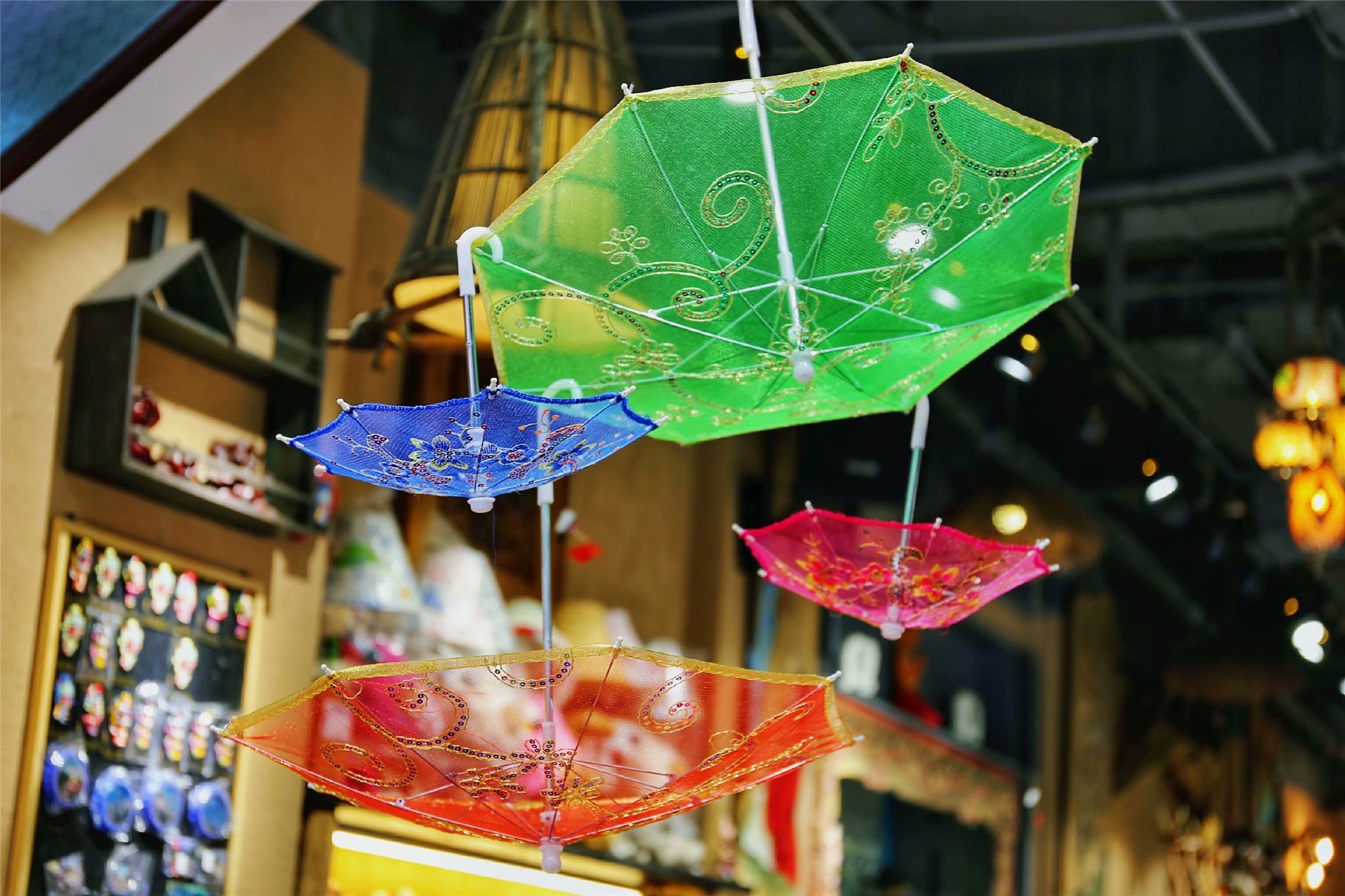 原本是祭祀之地，如今已成为遐迩闻名的美食街