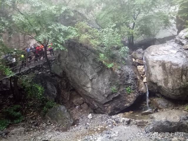 美丽的易县云蒙山_瀑布