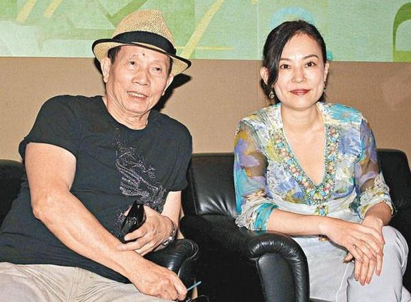 刘家良遗孀守寡第2年恋爱第6年入赌王家族新婚不受女儿待见
