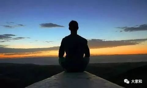 如何让自己变得阳光自信 8acff6b749bd4af798a0dbf33cb94c03.jpeg