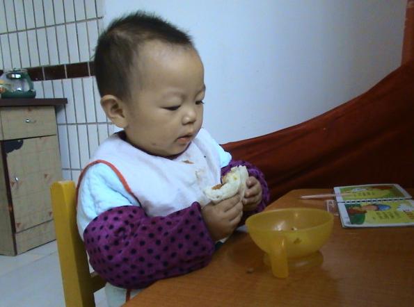                    6岁孩子脾虚，停止发育，医生斥责家长：怎么能乱给孩子吃这些？
