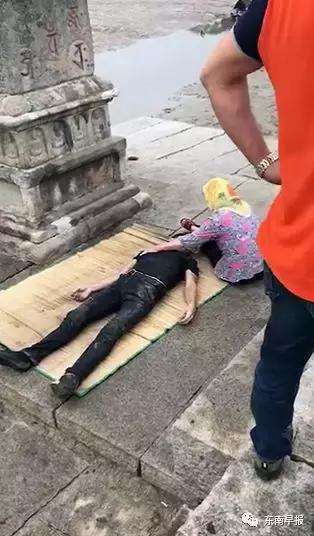 经法医现场验尸,男子系跳桥自杀,排除他杀,家属对此无异议.