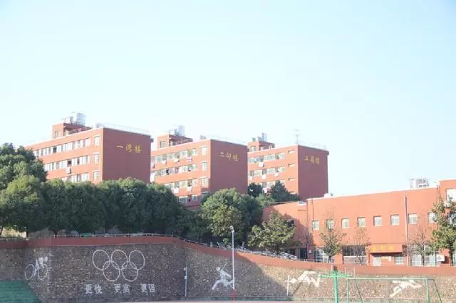 湖北华一寄宿学校2019新初一开始报名了