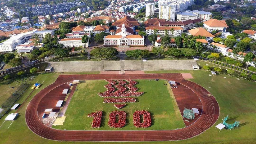 新加坡留学华侨中学生设计趣味天文学游戏软件