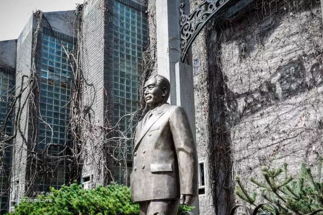 "为中华之崛起而读书"——恩来精神传承在三江!