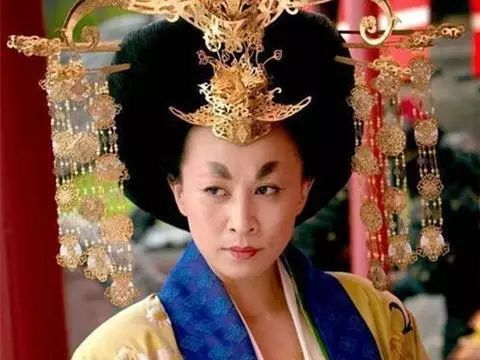 神衣华裳，古装短剧免费观看的魅力之旅，神衣华裳，古装短剧免费观影之旅