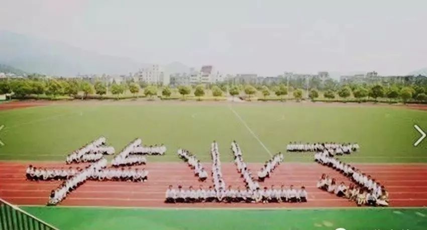 feecc77cf3e34615ad9c0228f2f65a21.jpeg