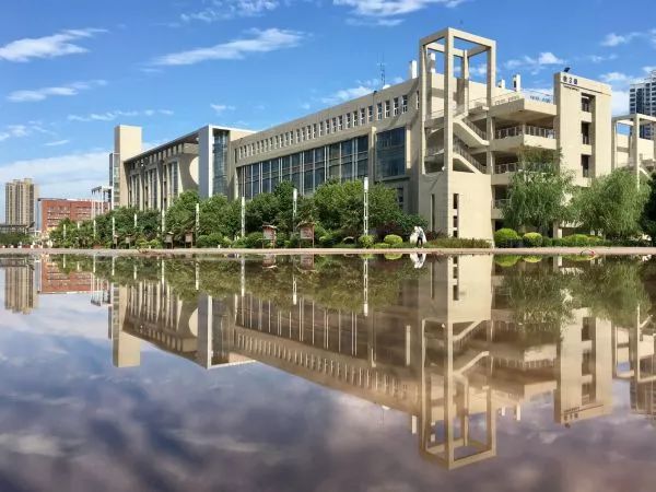 西安工业大学排名_西安工业大学(2)