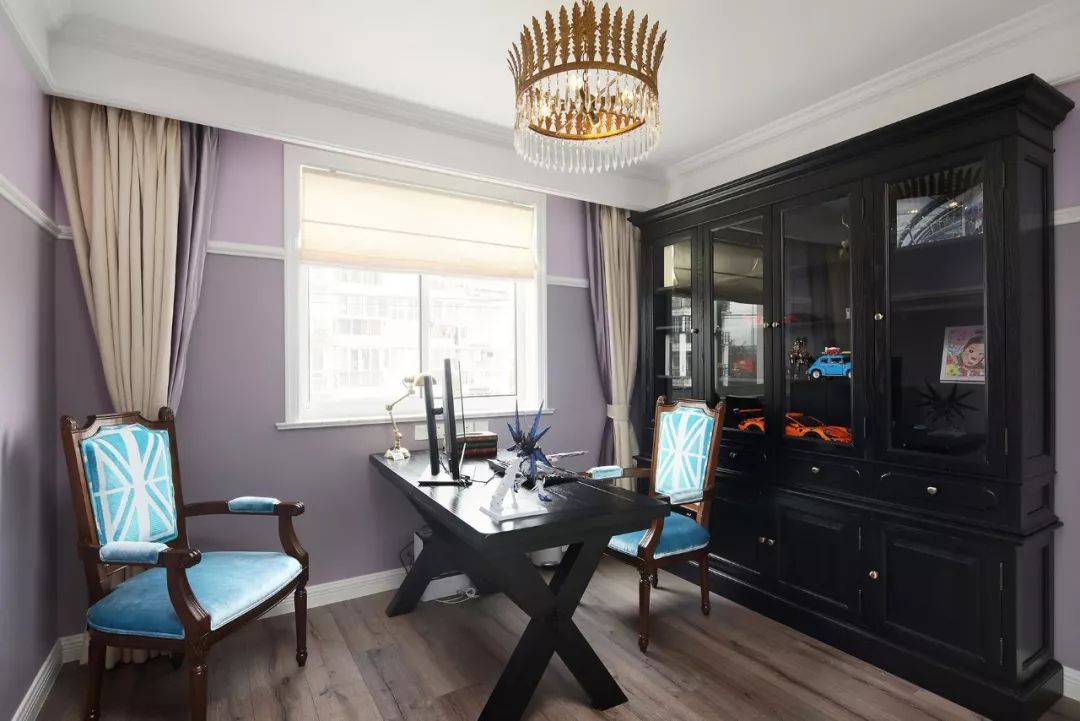 装修美式轻奢现代 1ba1700c949f479899844b8df95b184e.jpeg