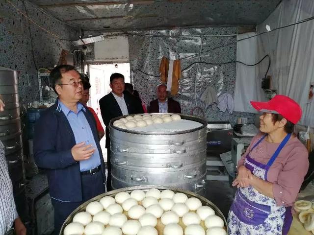 自治区市场监督管理局党组成员副局长翟少勇赴克州调研食品安全工作