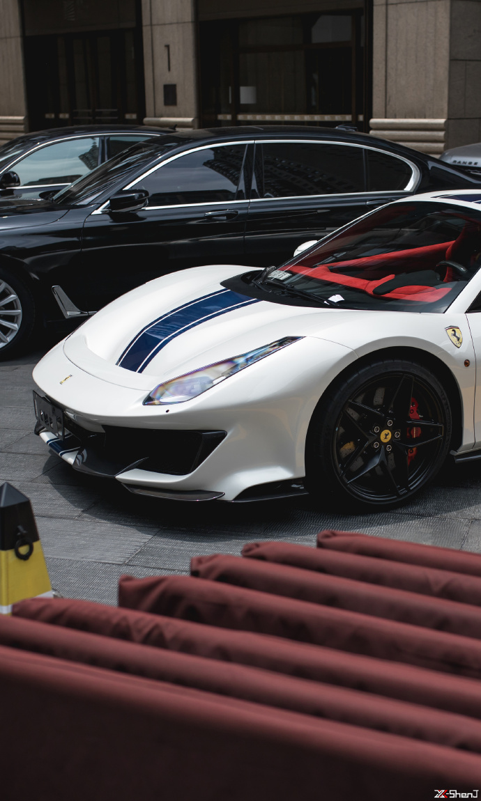 ferrari 488 pista spider