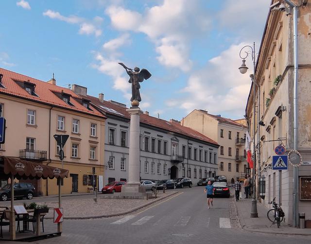 欧洲最适合穷游国家,物价极低,建筑却全欧洲最