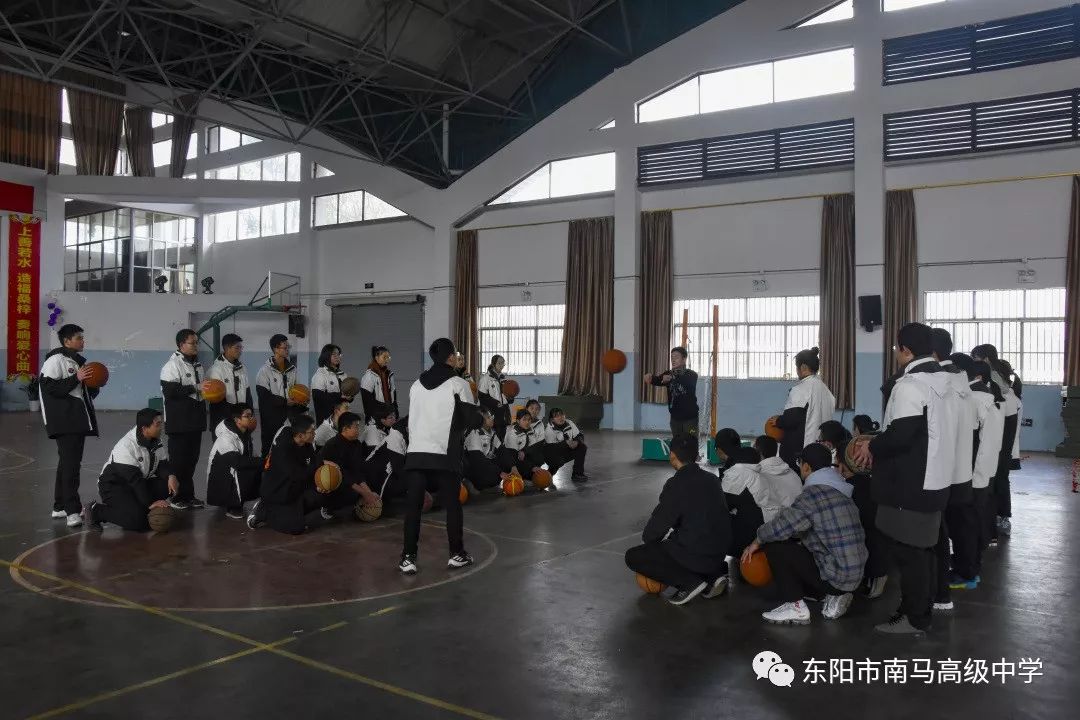 欢迎初中毕业生报考南马高级中学
