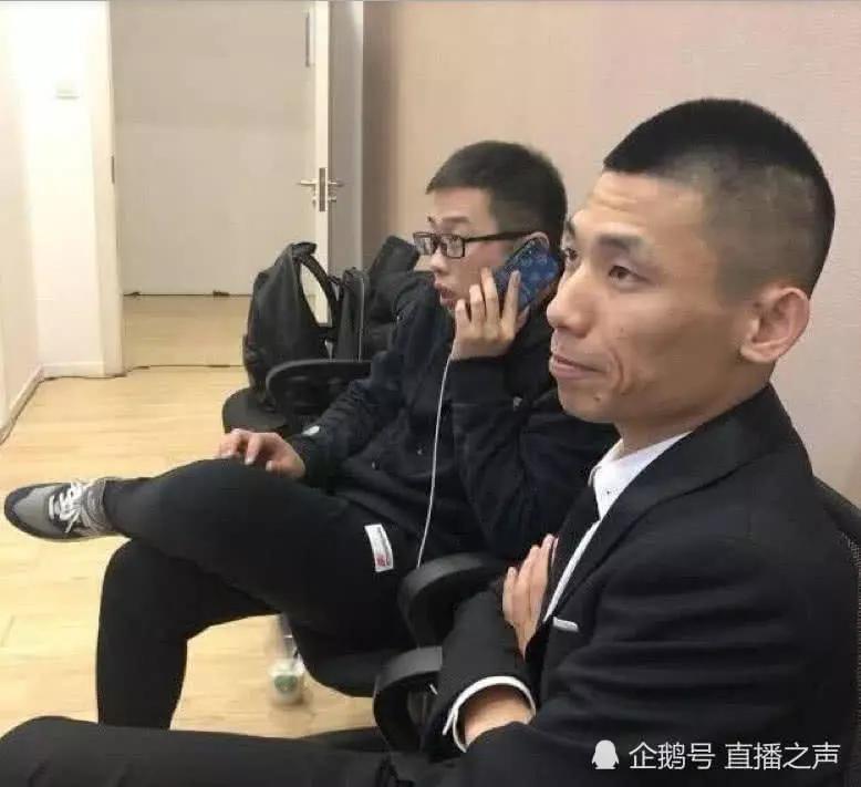 旭旭宝宝将带八名保镖参加斗鱼嘉年华老婆韩茜茜已经不敢出门