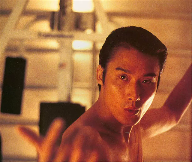 追男仔