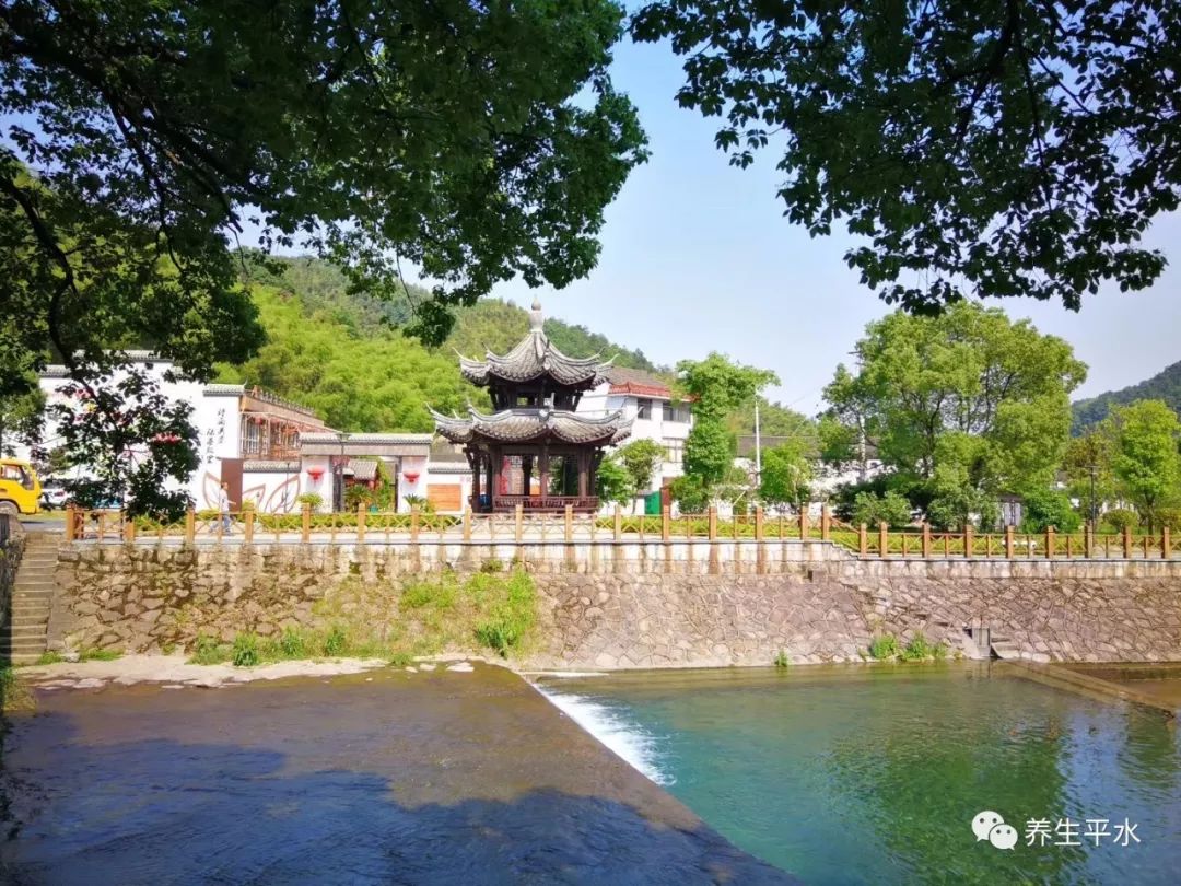 在创建中,平水镇深挖村落文化,传承文化,给创建赋予生命力,从而来推动