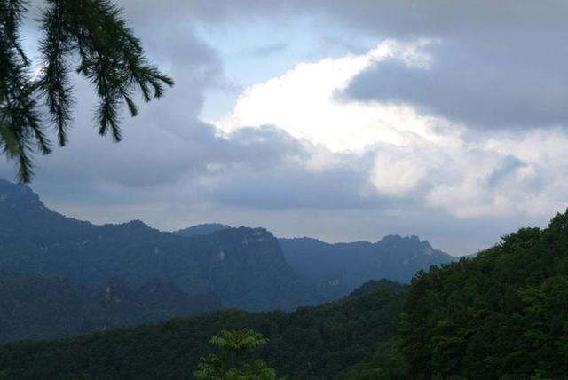 神农架婚纱摄影_湖北神农架雪景摄影