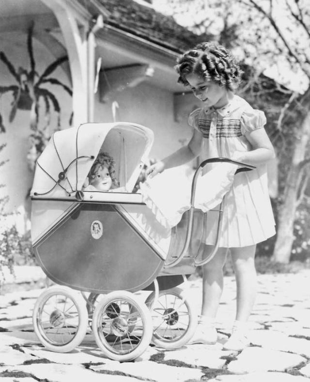 Shirley Temple,秀兰·邓波儿,シャーリー・テンプル,셜리 템플,Ширли Темпл,ジュニアアイドル,Junior idol,Lolita,洋炉,Loli,Little Girl,JailBait
