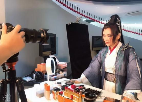 逆水寒请来神仙化妆师毛戈平:夫人亲自上阵cos女神相简直神还原