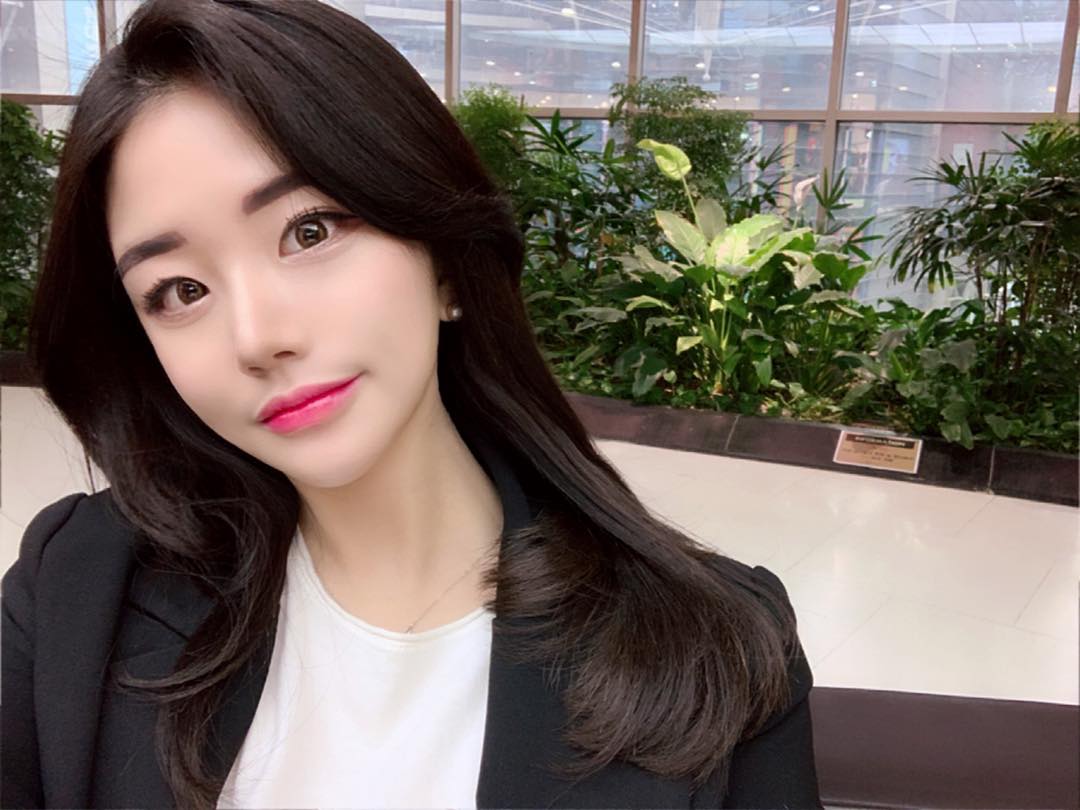 韩国美女模特2tjdnjs,身材气质俱佳,合辑34张