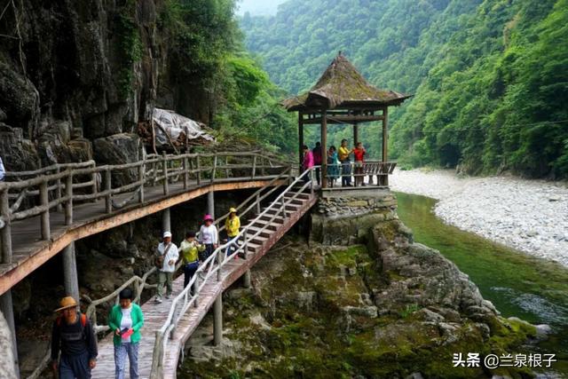 神奇秀美的陇南阳坝 梅园沟原生态风景区