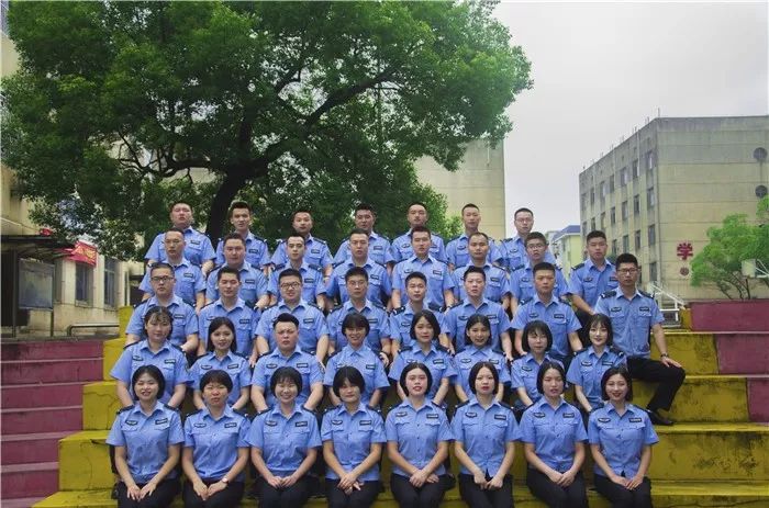 警校毕业照展示|湖南司法警官职业学院 司法警务专业