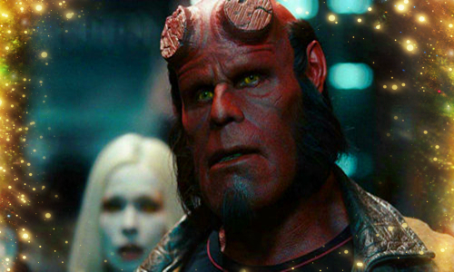 地狱男爵是谁的孩子 他头上的角为什么没有了 撒旦