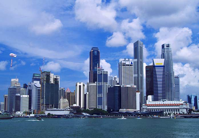 移民新加坡的途径及优缺点分析