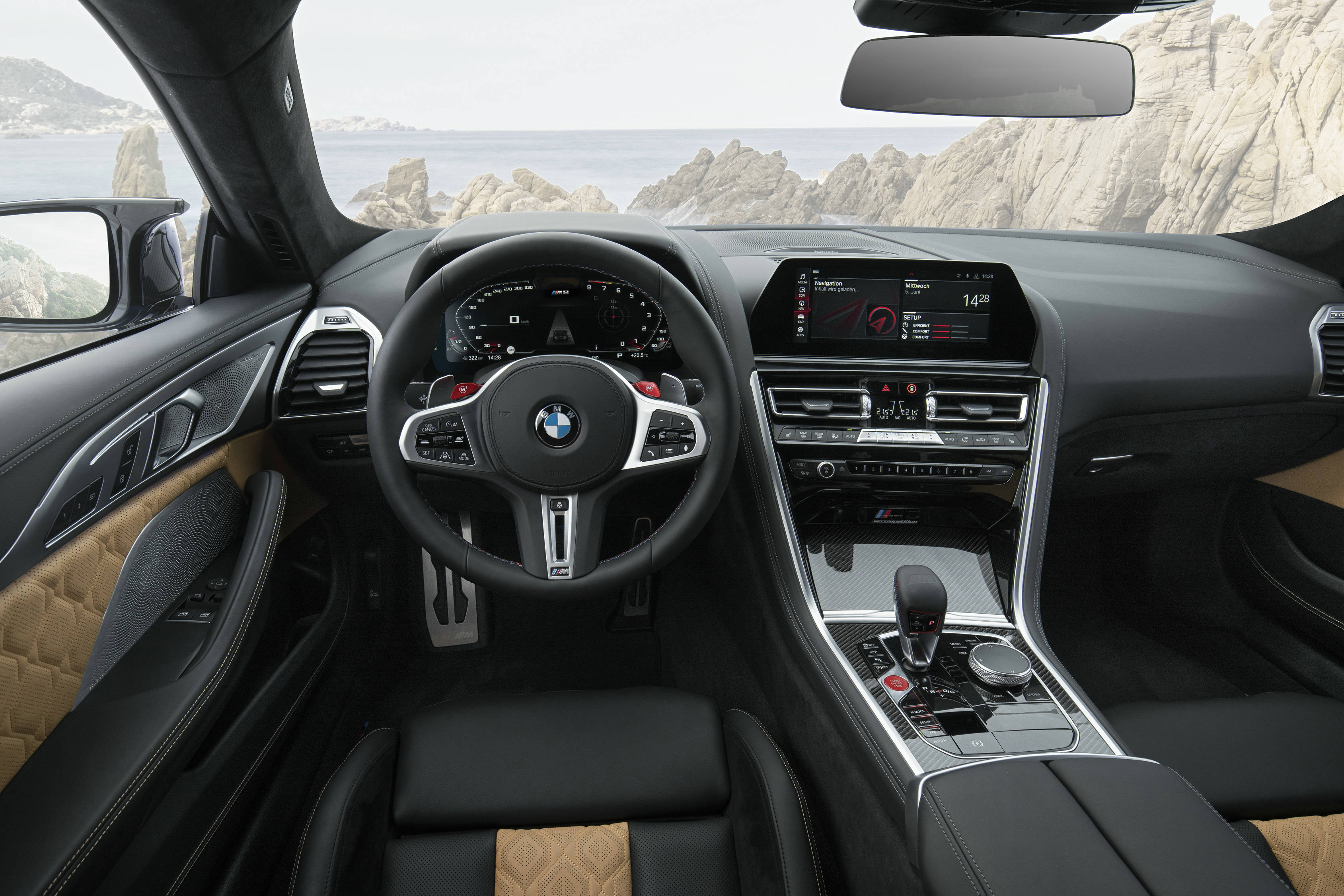 全新BMW M8双门轿跑车首次亮相