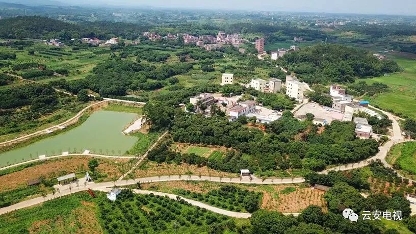 景观交通指引定位搜索:云浮市云安区白石镇石底村委会高速出口指引:1