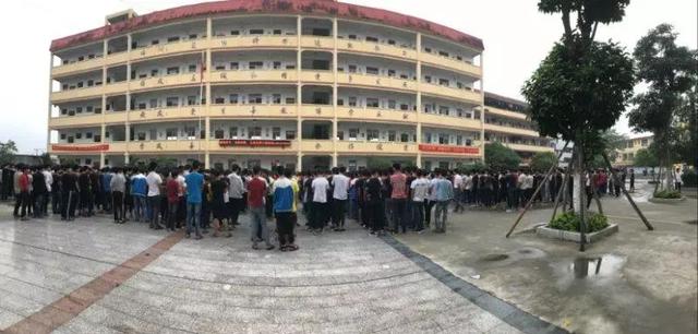 北流市大坡外镇开展"崇尚科学,拒绝邪教"宣讲活动