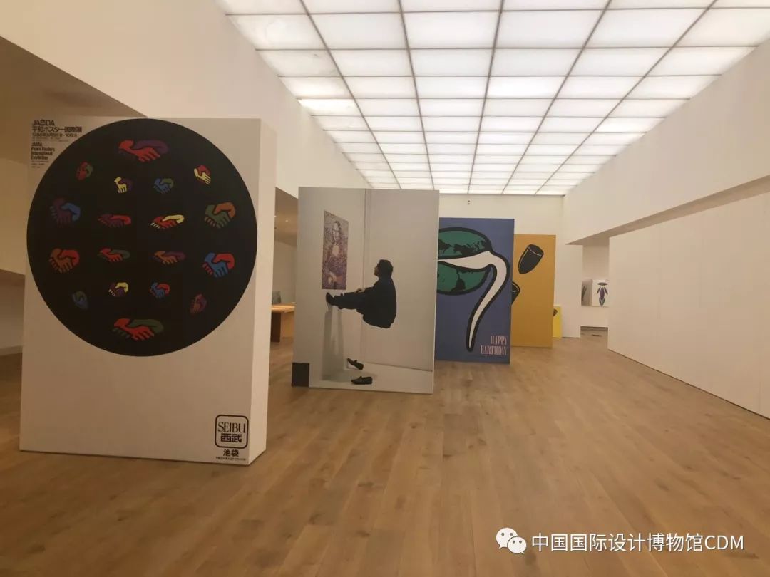 探班:日本平面设计二巨匠——田中一光与福田繁雄展场