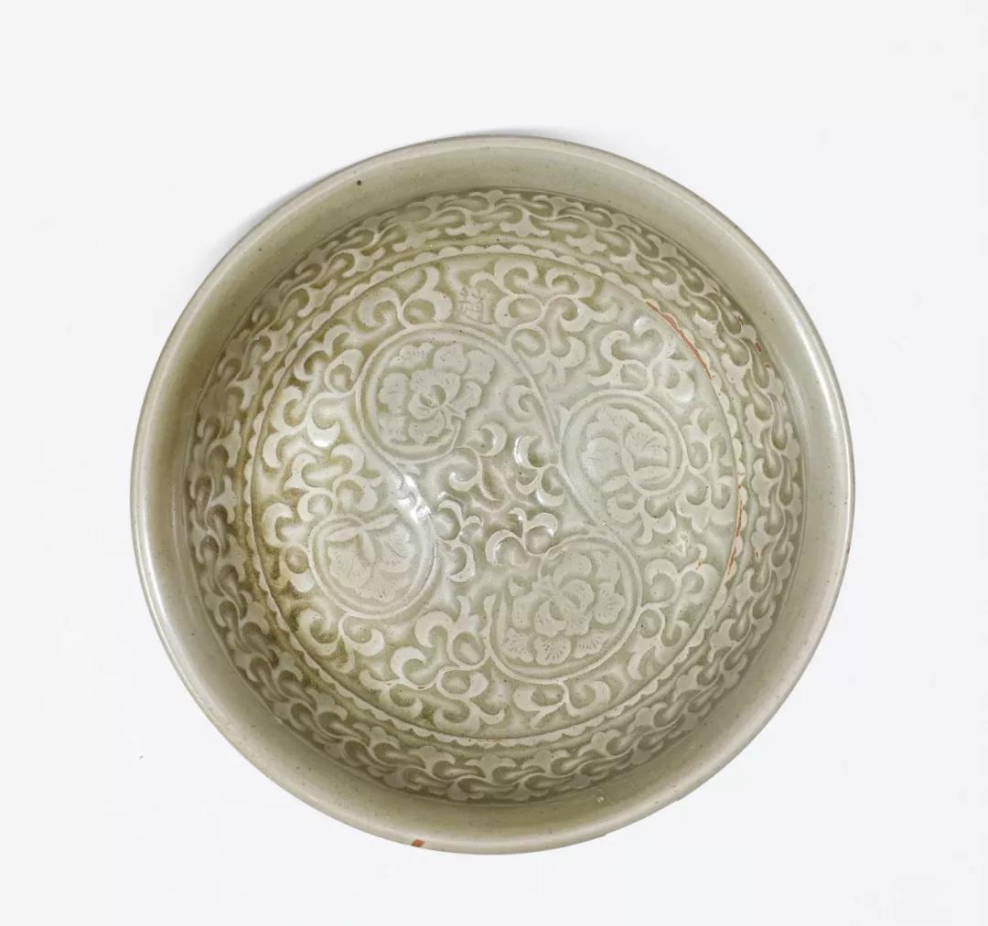 保利能拍高古瓷？一只南宋官窑盘3277.5万，一把耀州窑执壶3047.5万