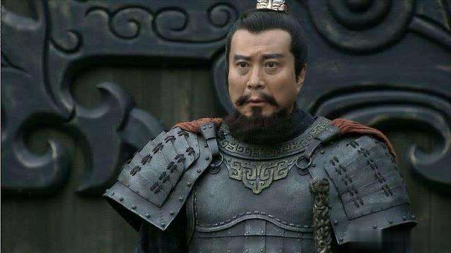 挟天子以令诸侯不是曹操最先想到的，确是曹操最先办到的