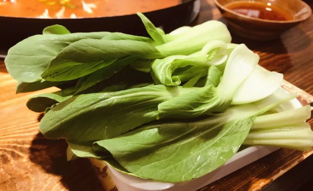 夏季吃蛙秘籍,点进来get超大份牛蛙,肥牛卷,时令蔬菜