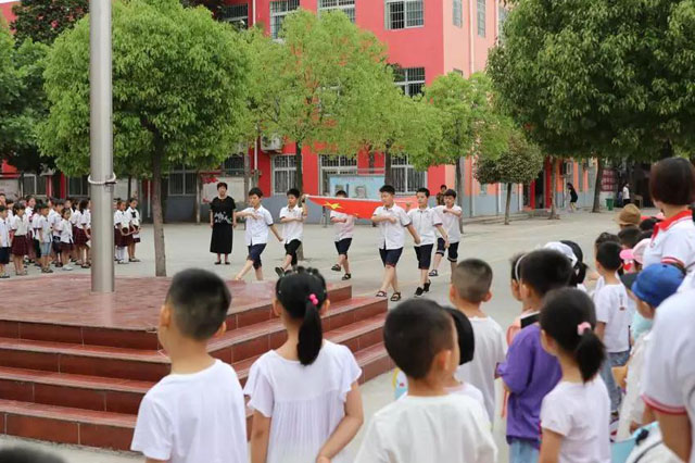 走进小学成长初体验邓州市幼儿园大班段开展参观小学活动