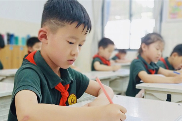 成语什么溢满_成语故事简笔画