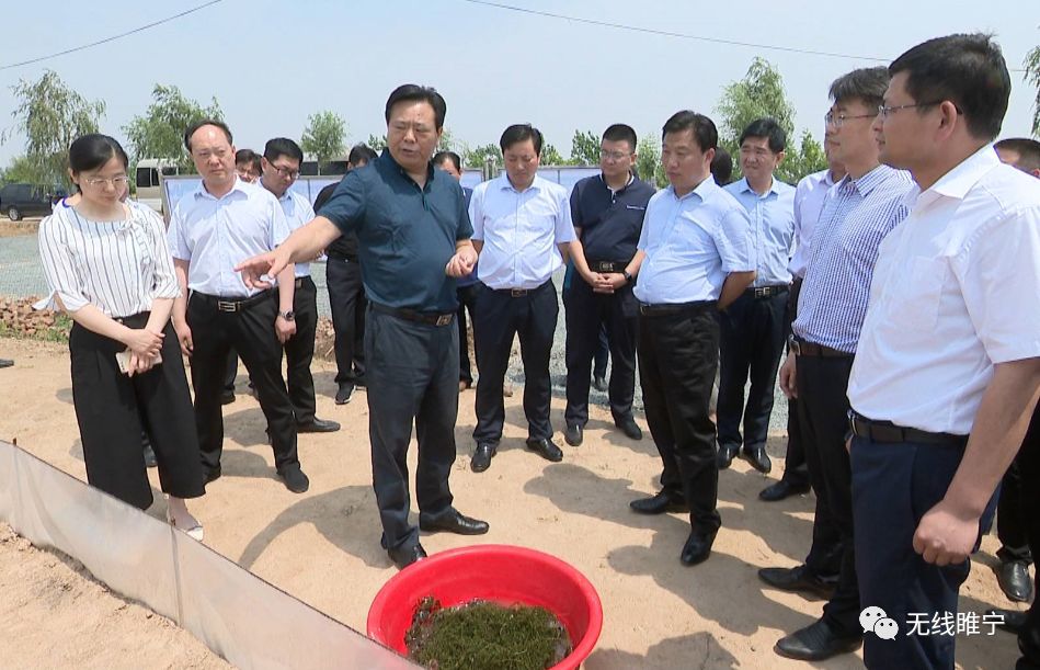 力争脱贫工作在全省排名靠前县委书记贾兴民带队赴邱集凌城两镇调研