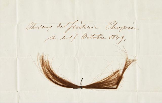 贝多芬一缕头发将公开拍卖价格超过15000英镑