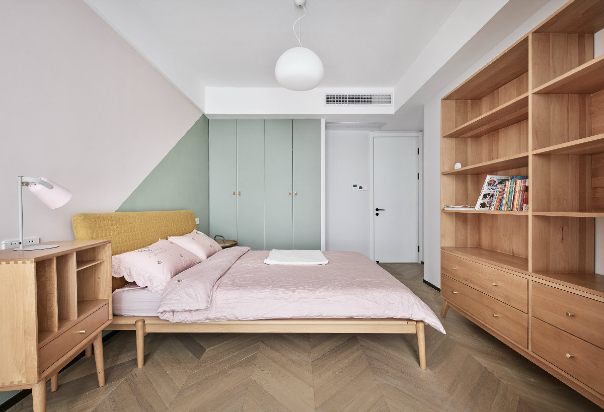 原木风搭配黑色床 97fb7253f46d4b33af6c6b9edcd41e99.jpeg