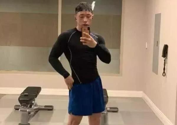 被相声耽误的健身教练德云社主食男神烧饼登上健美杂志封面