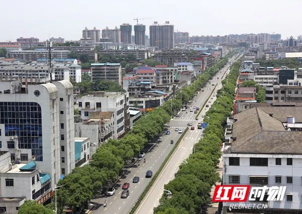 新建的零陵垠地广场.陶旭日/摄潇湘门旧景.