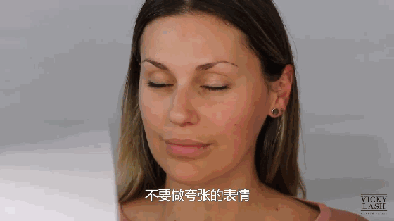德国人又变态啦!发明5分钟去皱神器,大妈现场试验,结果