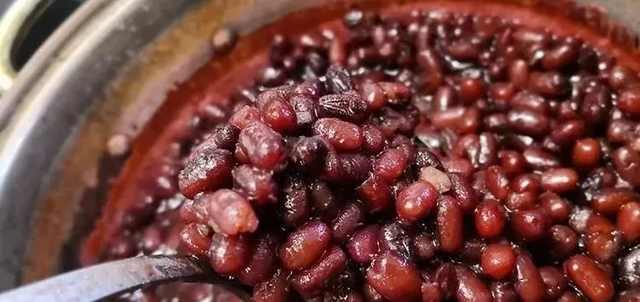                     10个孩子9个咳，还都在乱吃药！感冒咳嗽食疗很奏效