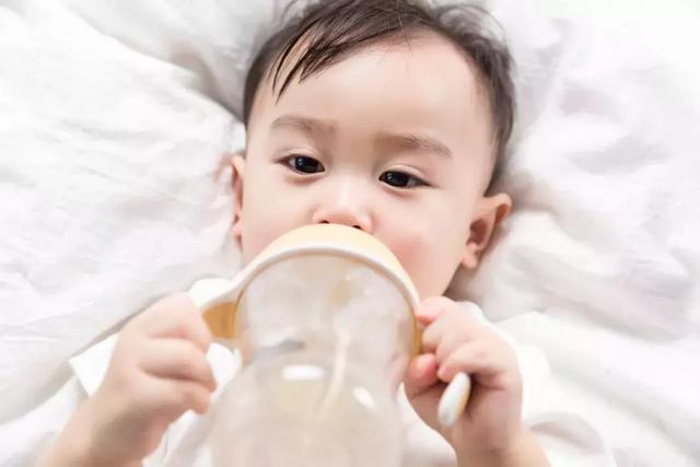                     育儿心经｜透过宝宝脸色看健康